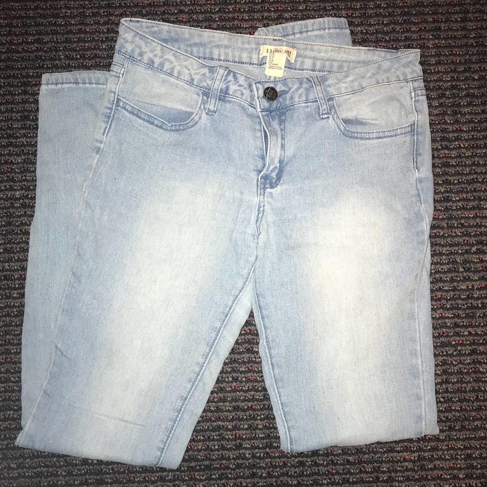 Light washed jeans